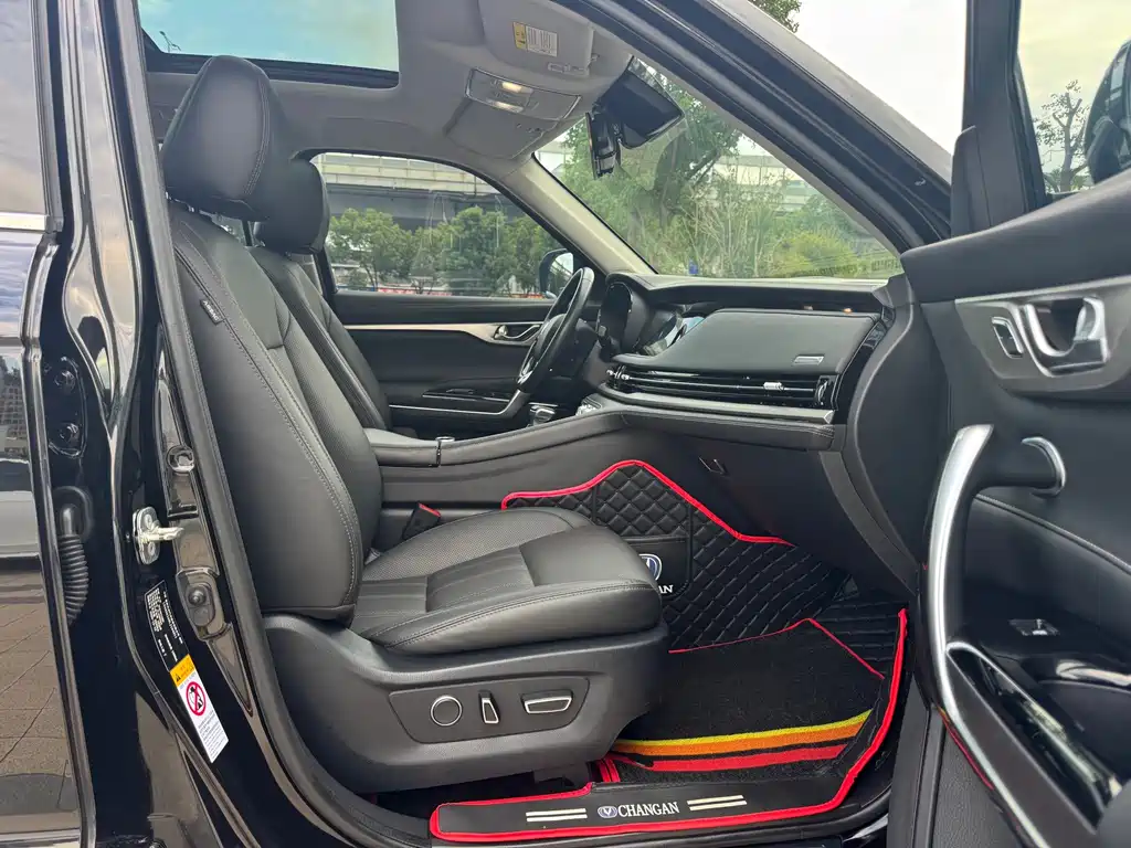 Changan CS95 — миниатюра 17