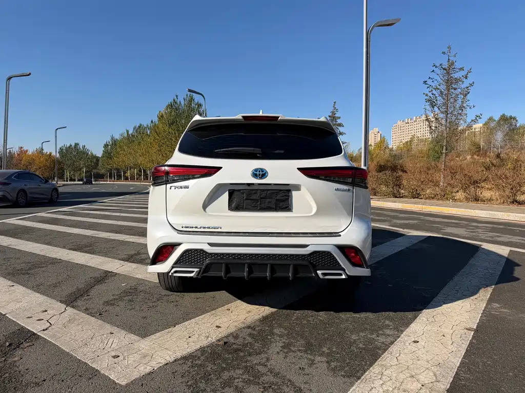 Toyota Highlander — миниатюра 5