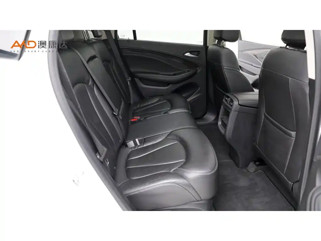 Buick Envision Plus — миниатюра 8