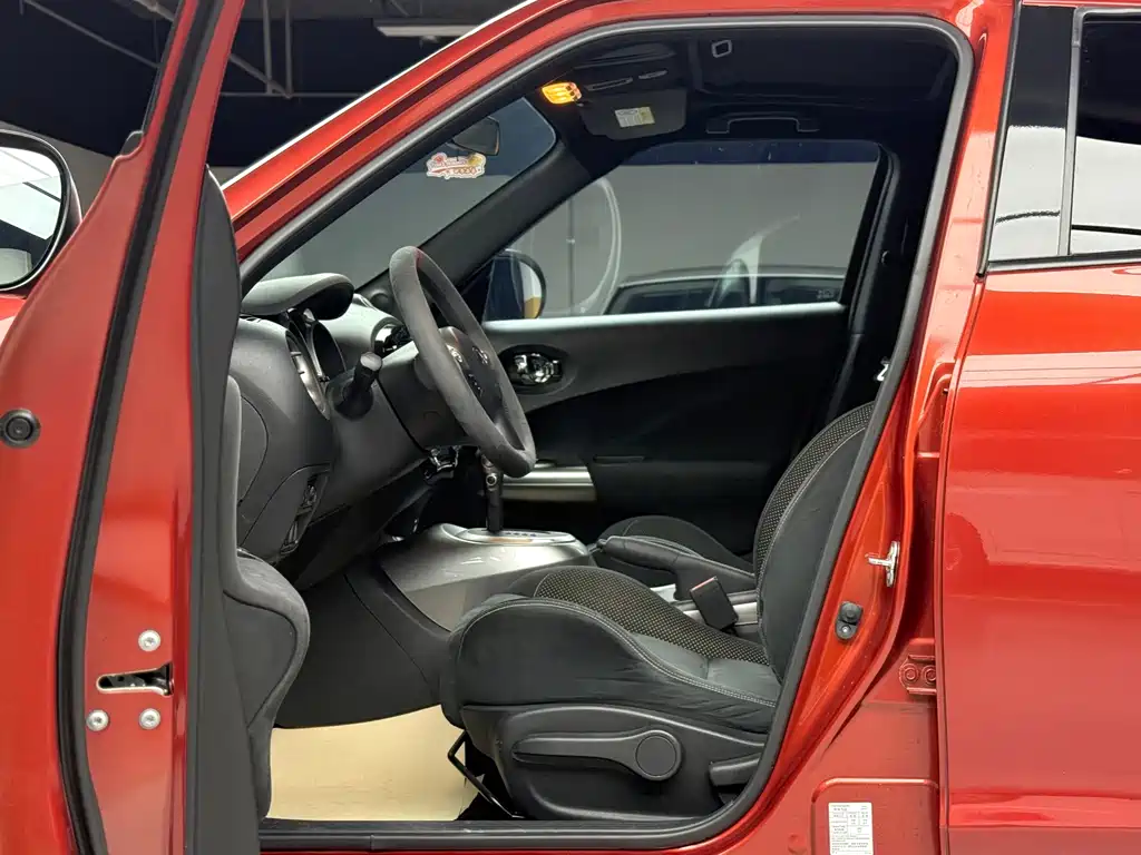 Infiniti ESQ — миниатюра 8