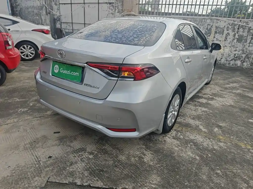 Toyota Corolla — миниатюра 7