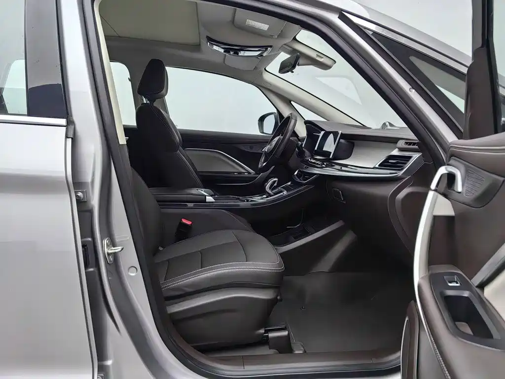Geely Jia Ji — миниатюра 23