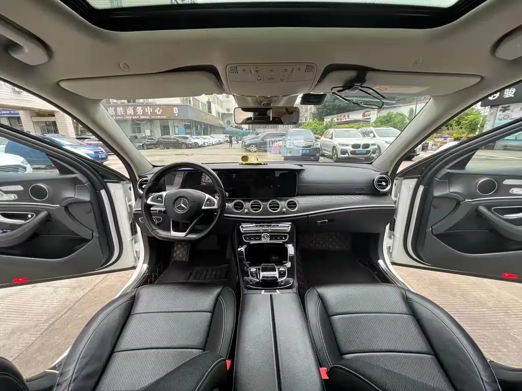 Mercedes-Benz E-Class E 2016 E 300 L Sport Fashion