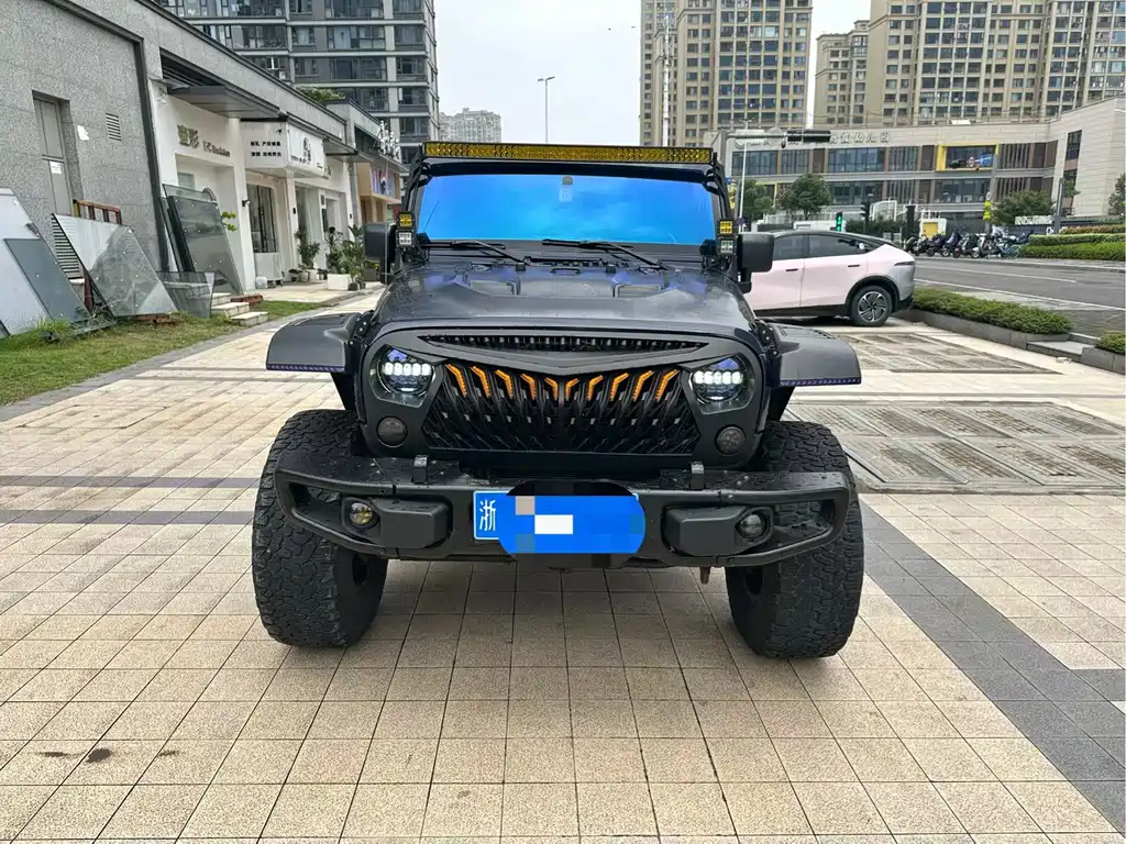Jeep Wrangler — миниатюра 2
