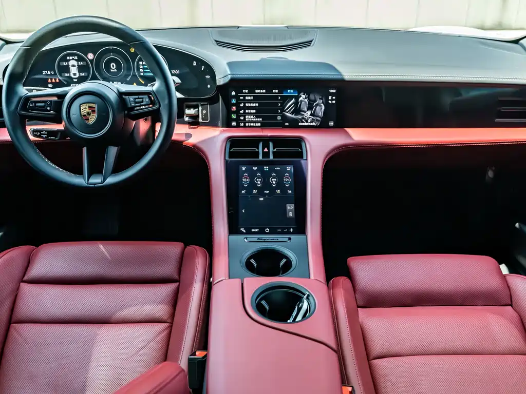 Porsche Taycan — миниатюра 22