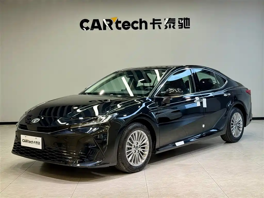 凯美瑞 2026款 双擎 2.0HGVP 豪华版