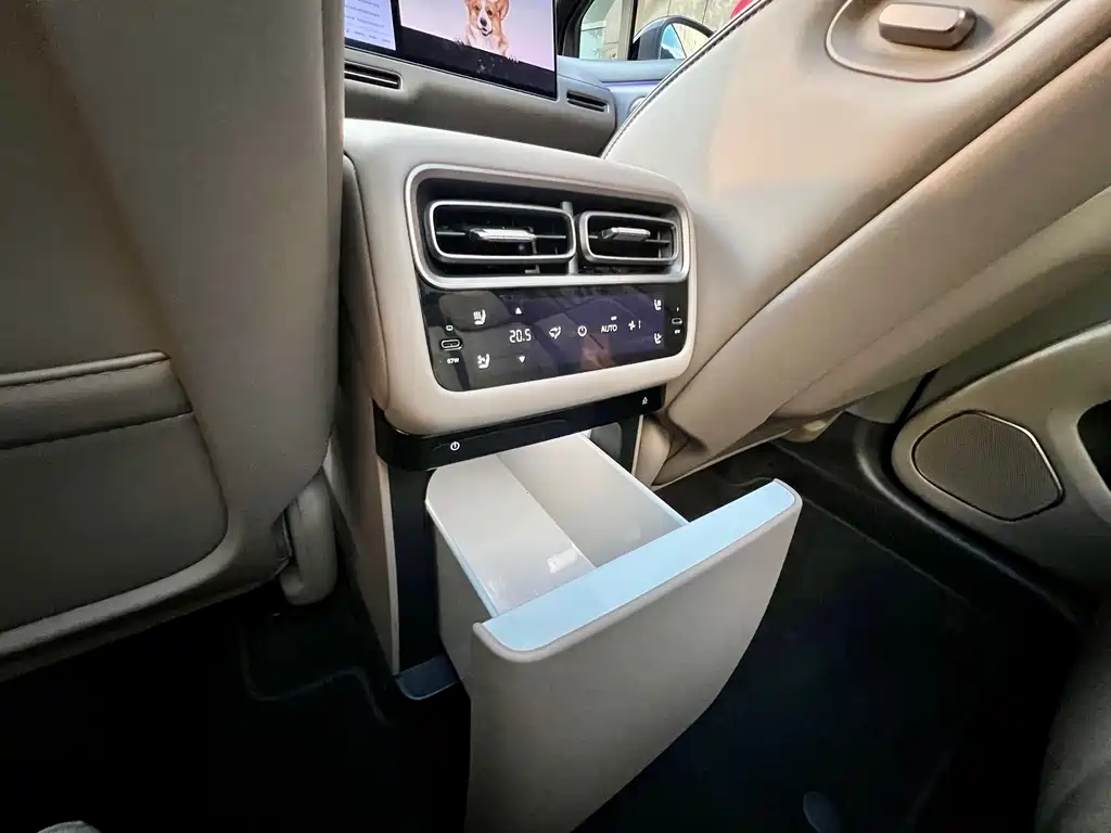 Li Auto Li i6 — миниатюра 19