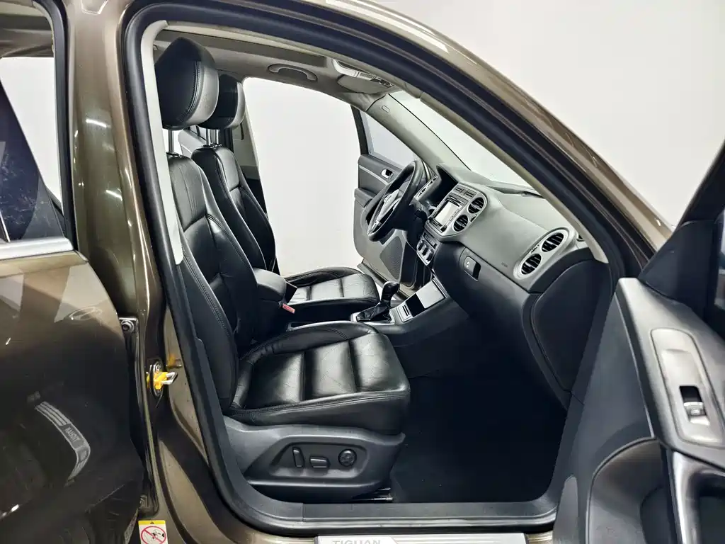 Volkswagen Tiguan — миниатюра 14