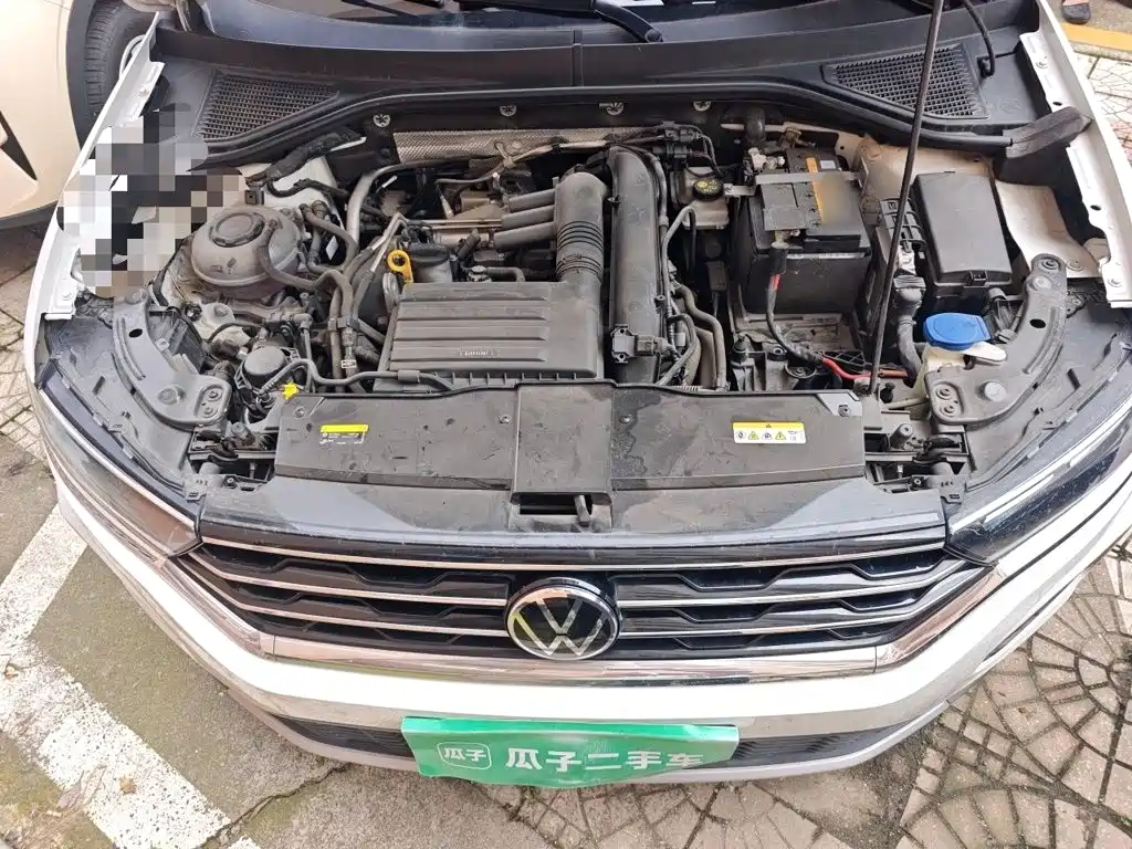 Volkswagen T-Roc — миниатюра 17