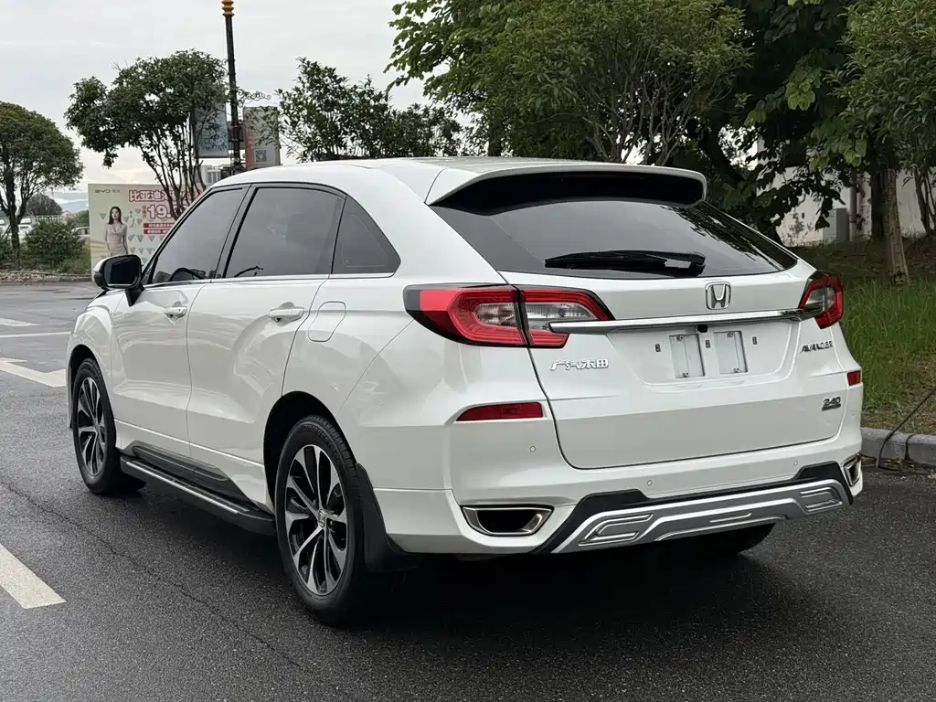 Honda Avancier — миниатюра 6