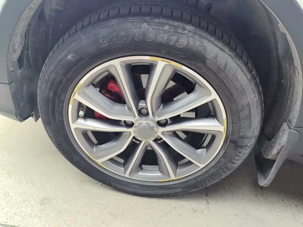 Geely Boyue — миниатюра 23