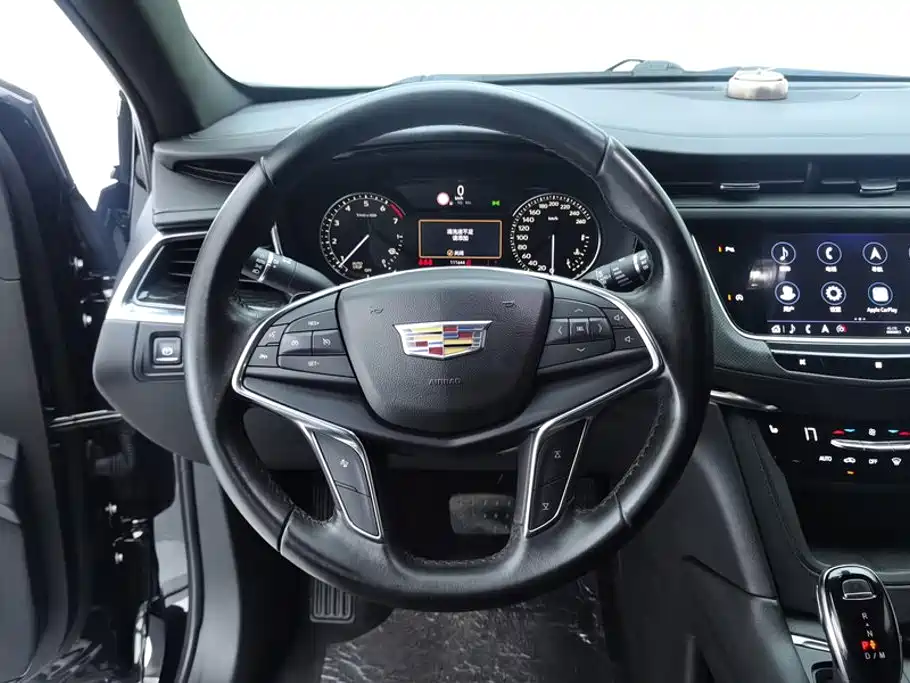 Cadillac XT5 — миниатюра 15