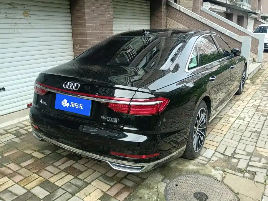 Audi A8 — миниатюра 3