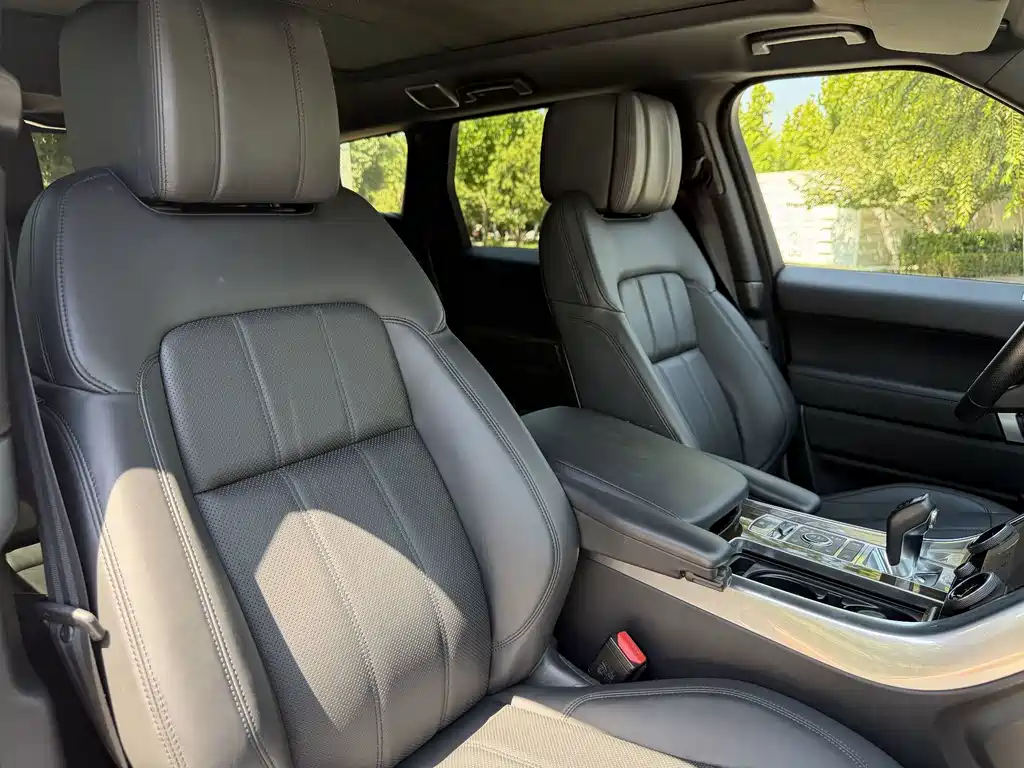 Land Rover Sport PHEV — миниатюра 25