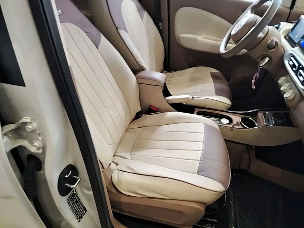Wuling MINIEV — миниатюра 25