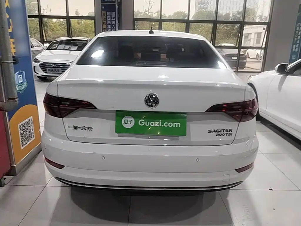 Volkswagen Sagitar — миниатюра 6
