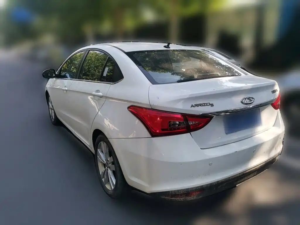 Chery Arrizo 5 — миниатюра 4