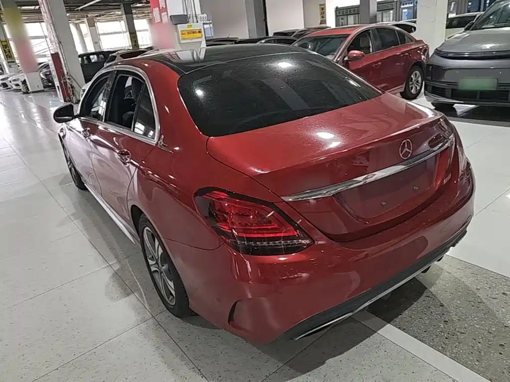 Mercedes-Benz C-Class — миниатюра 5