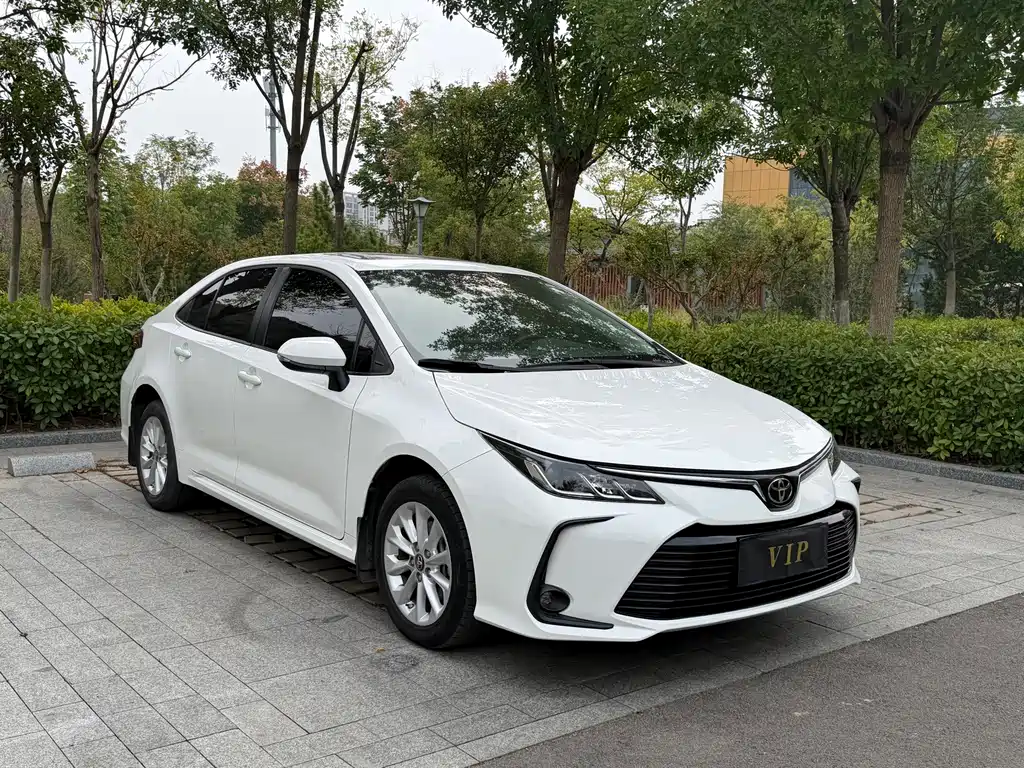 Toyota Corolla — миниатюра 3