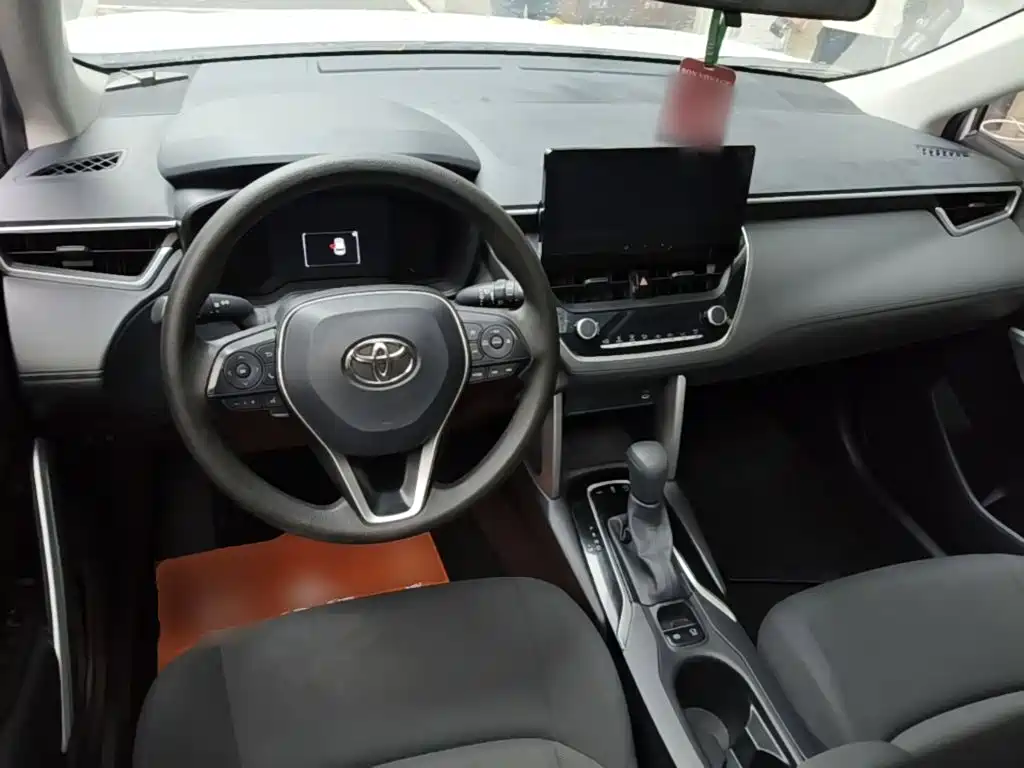 Toyota Frontlander — миниатюра 10