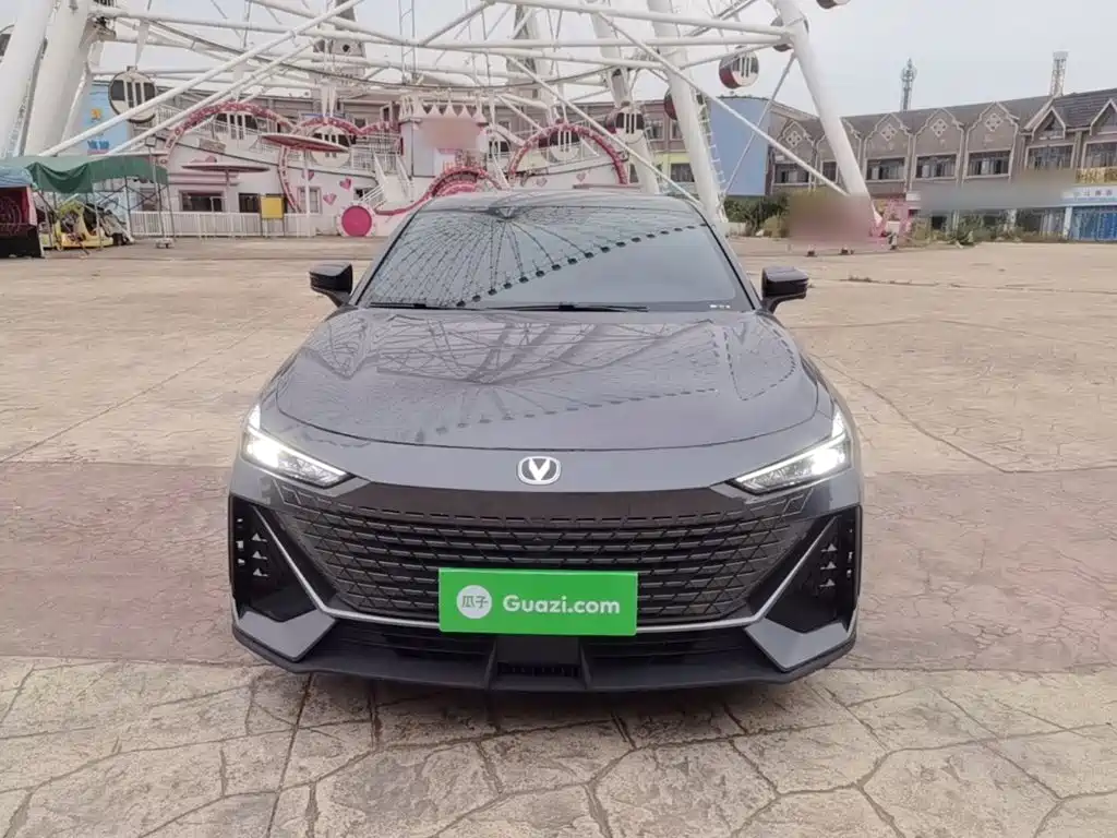 Changan UNI-V — миниатюра 3