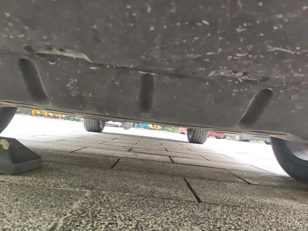 BYD PLUS New Energy — миниатюра 23