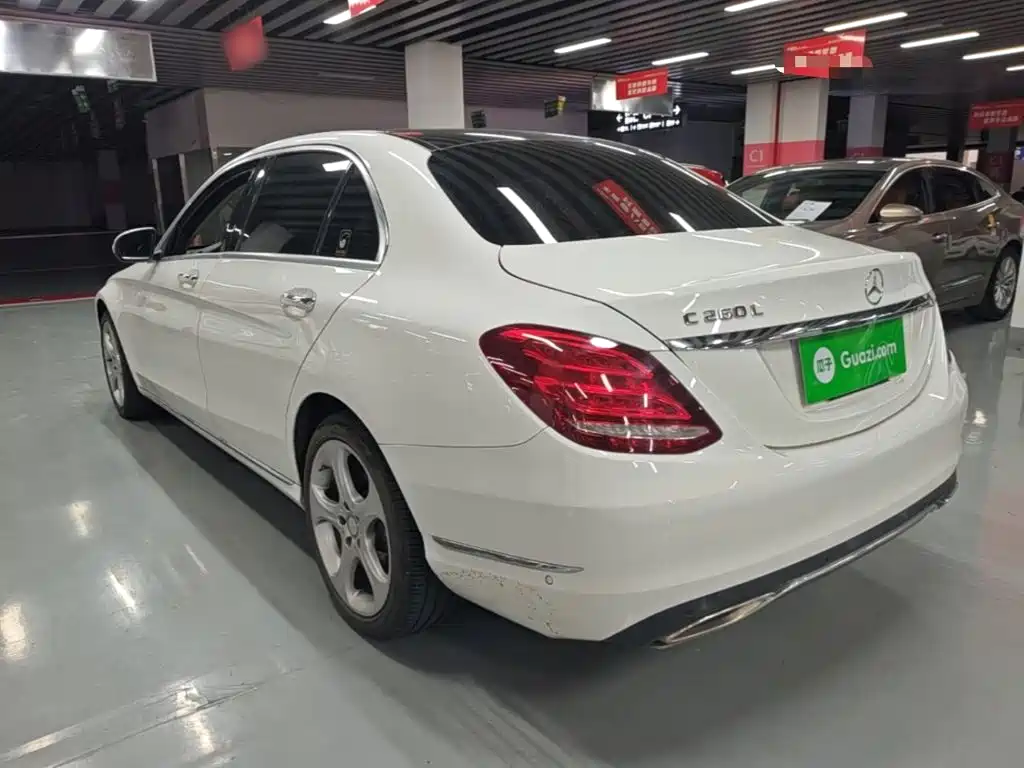 Mercedes-Benz C-Class — миниатюра 5