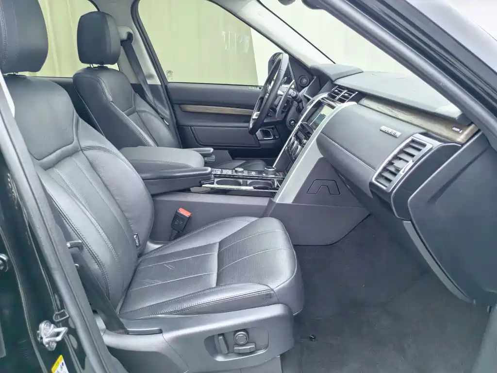 Land Rover Discovery — миниатюра 14