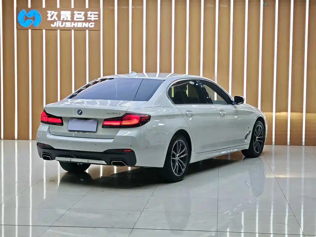 BMW 5 Series 5 2022 525Li M Sport