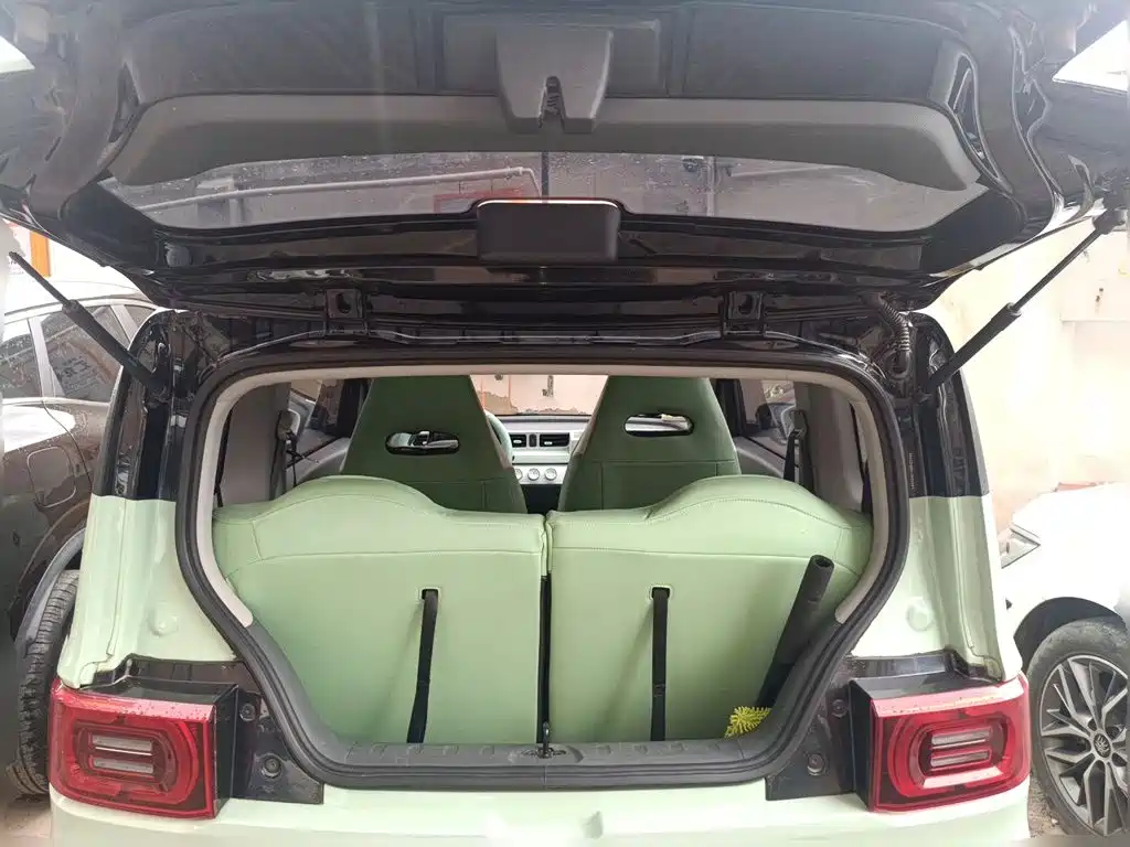 Wuling MINIEV — миниатюра 16