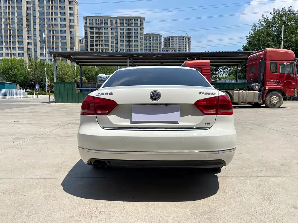 Volkswagen Passat 2014 1.8TSI DSG