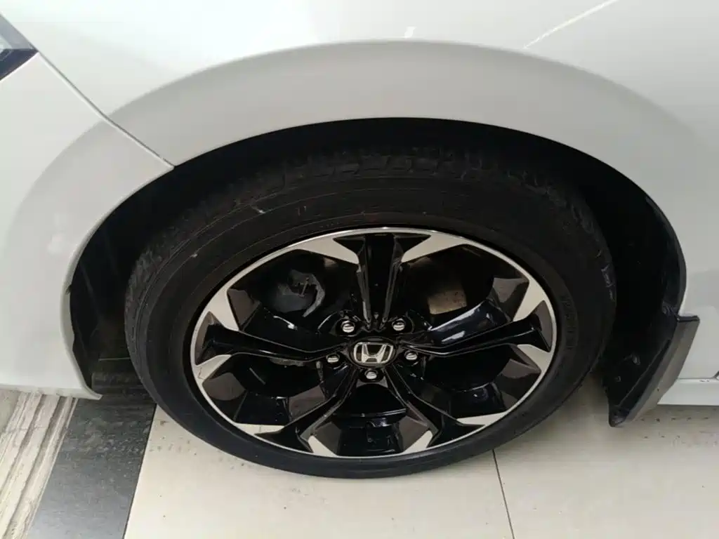 Honda Civic — миниатюра 25