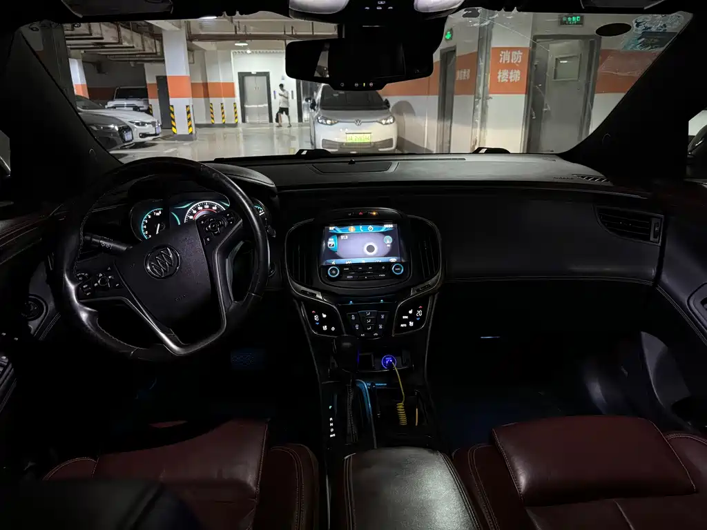 Buick LaCrosse — миниатюра 7