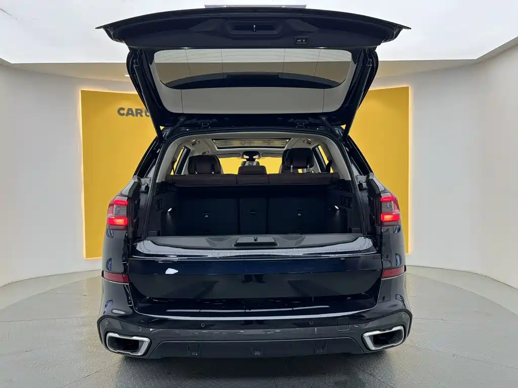 BMW X5 (Import) — миниатюра 12