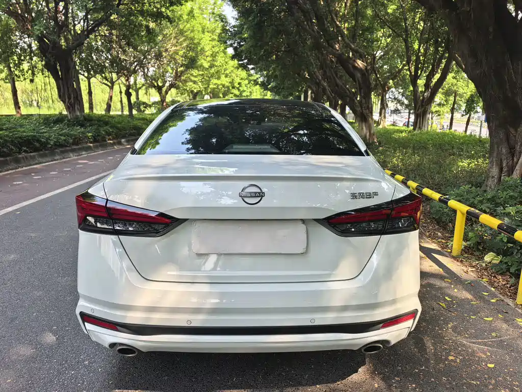 Nissan Teana — миниатюра 4