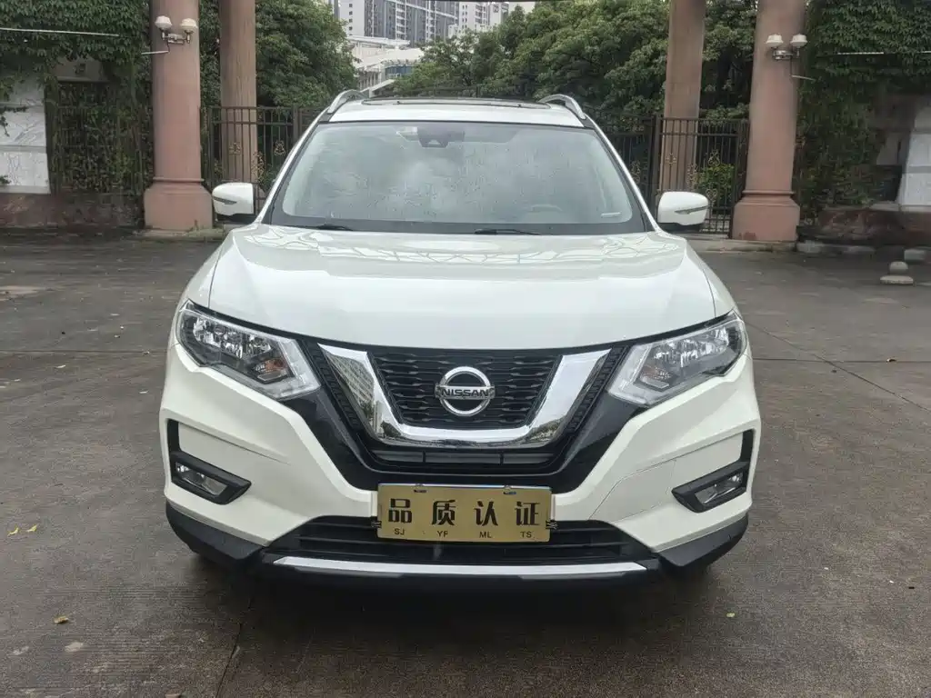Купить Nissan X-Trail