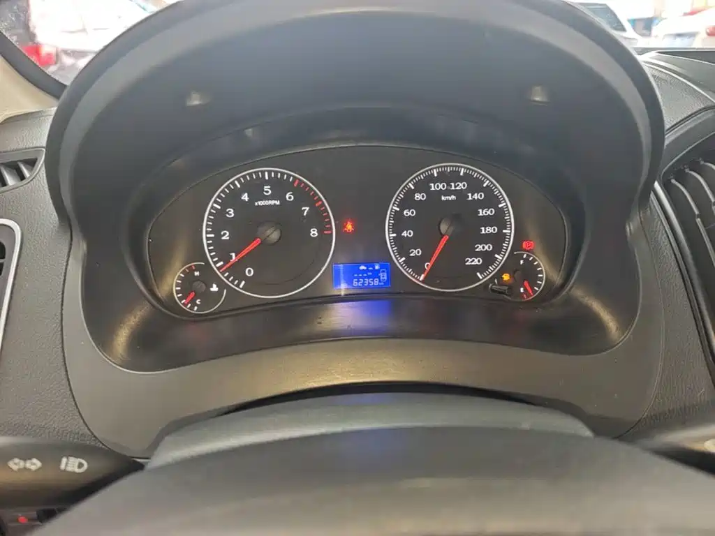 Geely King Kong — миниатюра 12