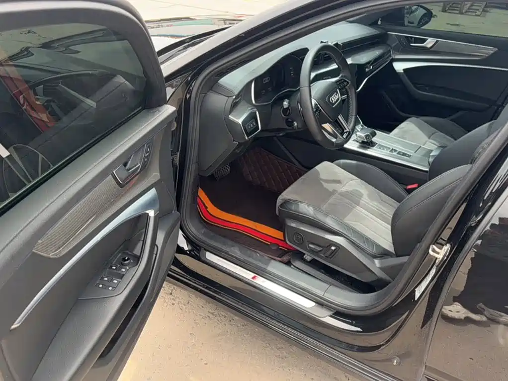 Audi A6L 2020 40 TFSI Luxury