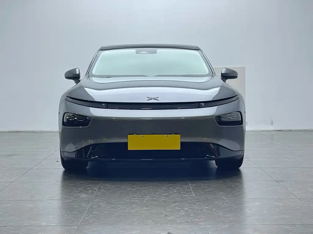 XPeng P7 — миниатюра 2