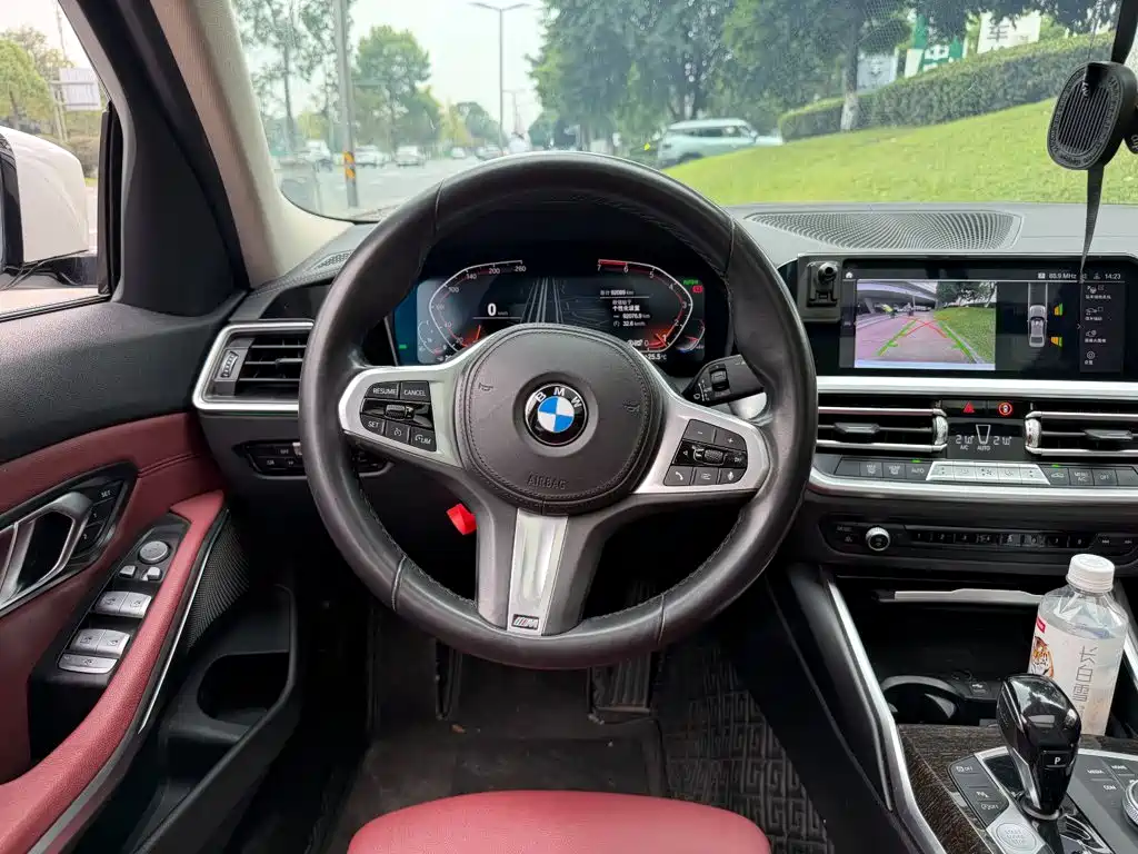 BMW 3 Series — миниатюра 14