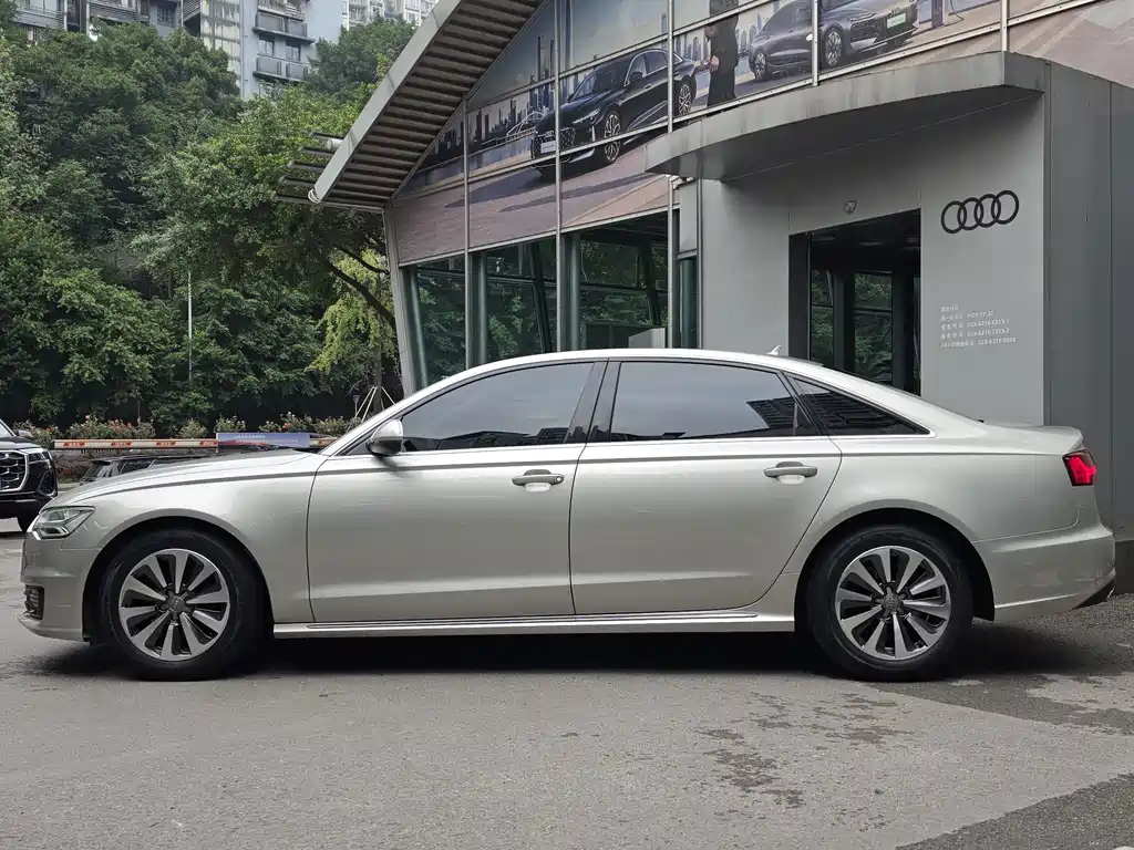 Audi A6L — миниатюра 7