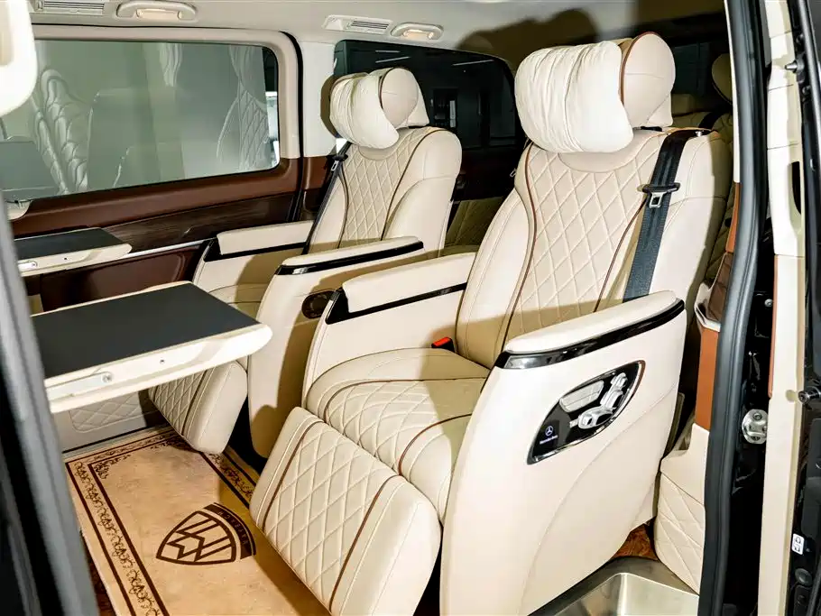 Mercedes-Benz V-Class — миниатюра 20
