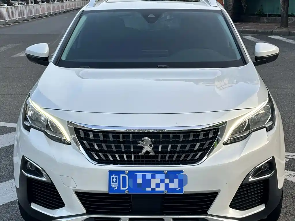 Peugeot 4008 — миниатюра 2