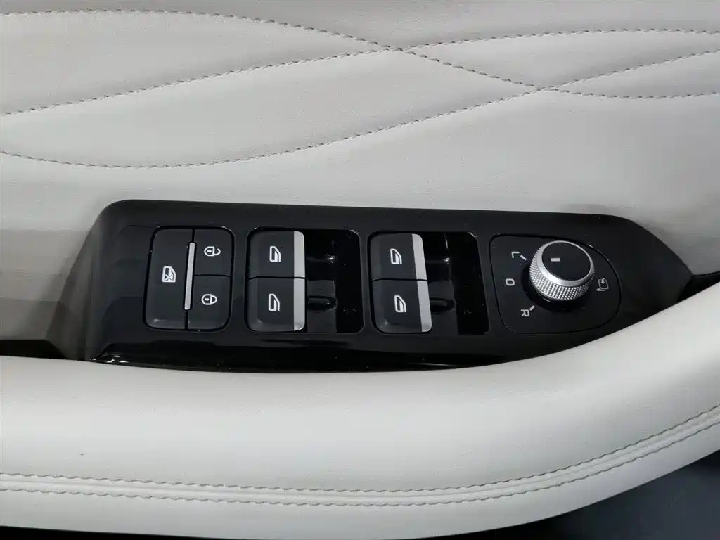 Geely Monjaro L 2022 1.5T Hi F Super