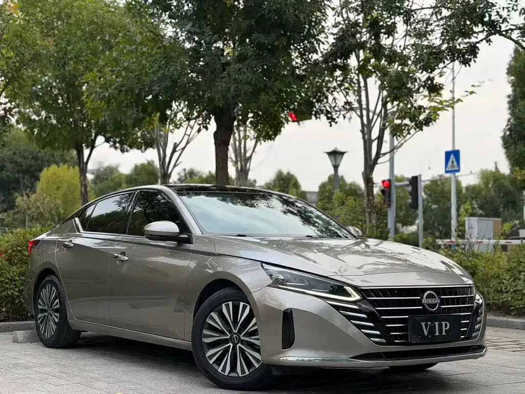 Nissan Teana — миниатюра 3