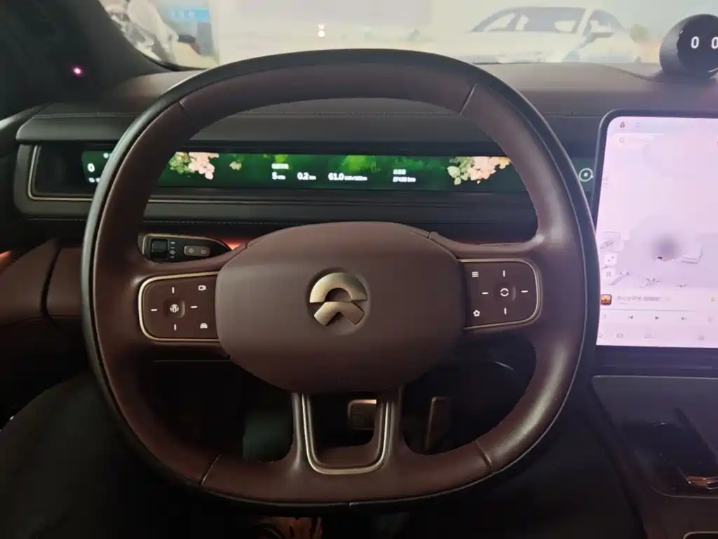 NIO ES8 — миниатюра 11