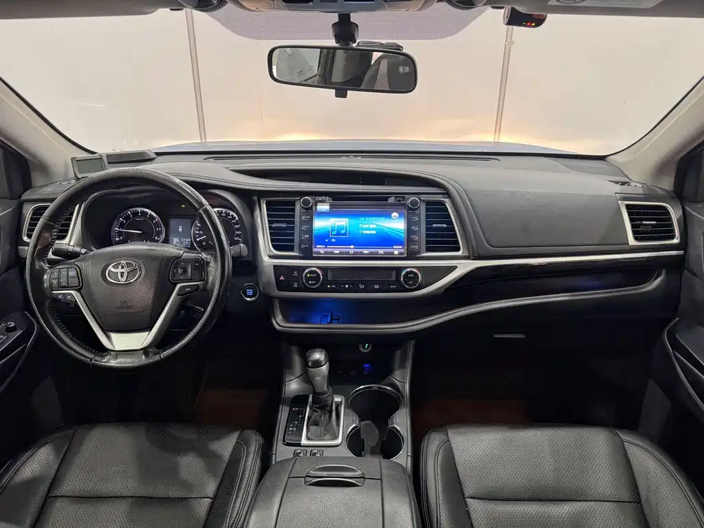 Toyota Highlander — миниатюра 12