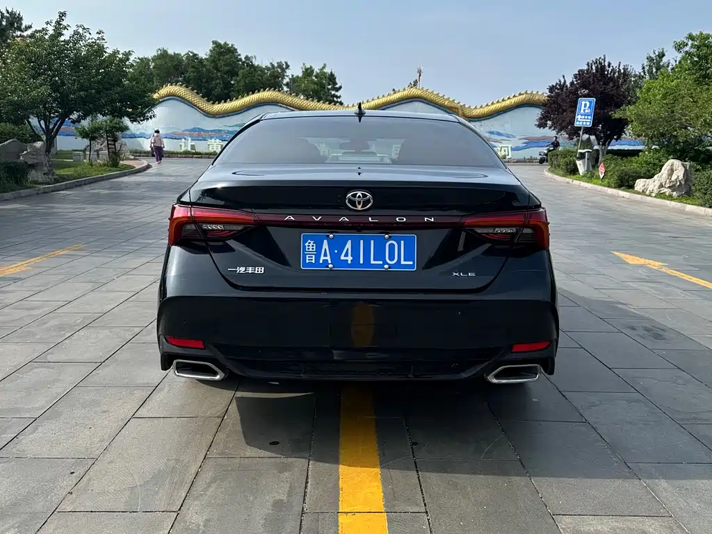 Toyota Avalon 2022 2.0L XLE Premium