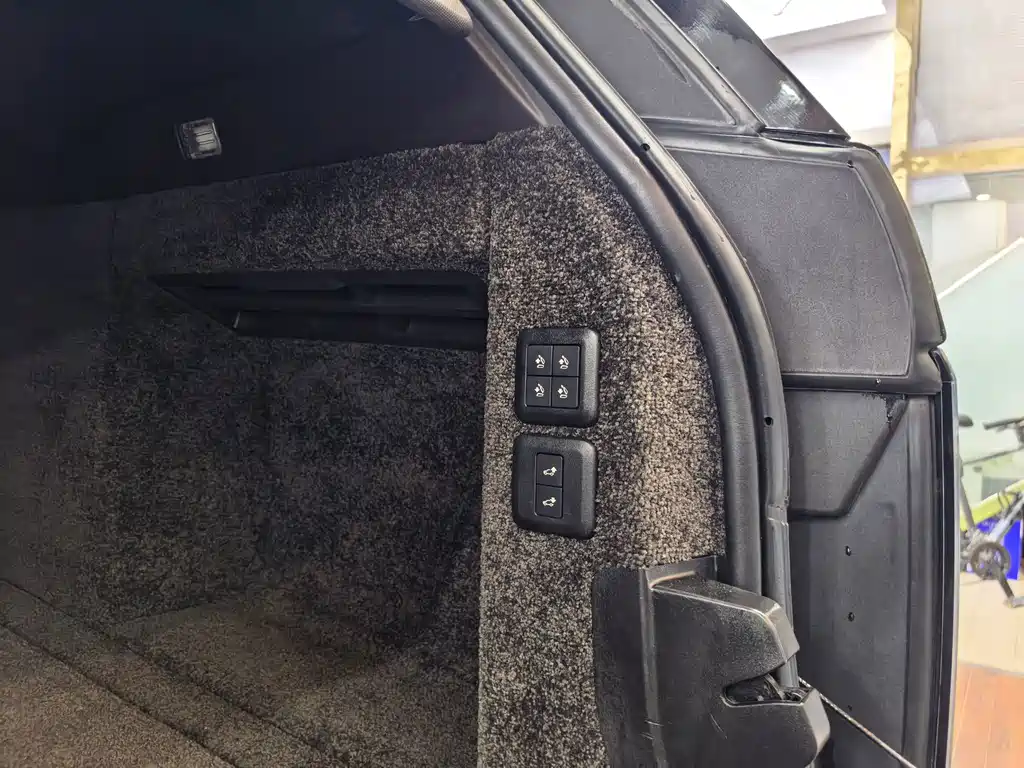 Land Rover Range Rover — миниатюра 12