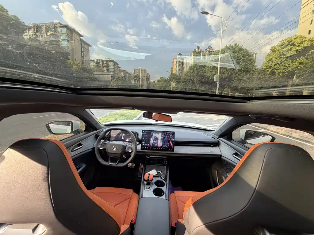 Changan UNI-V — миниатюра 17